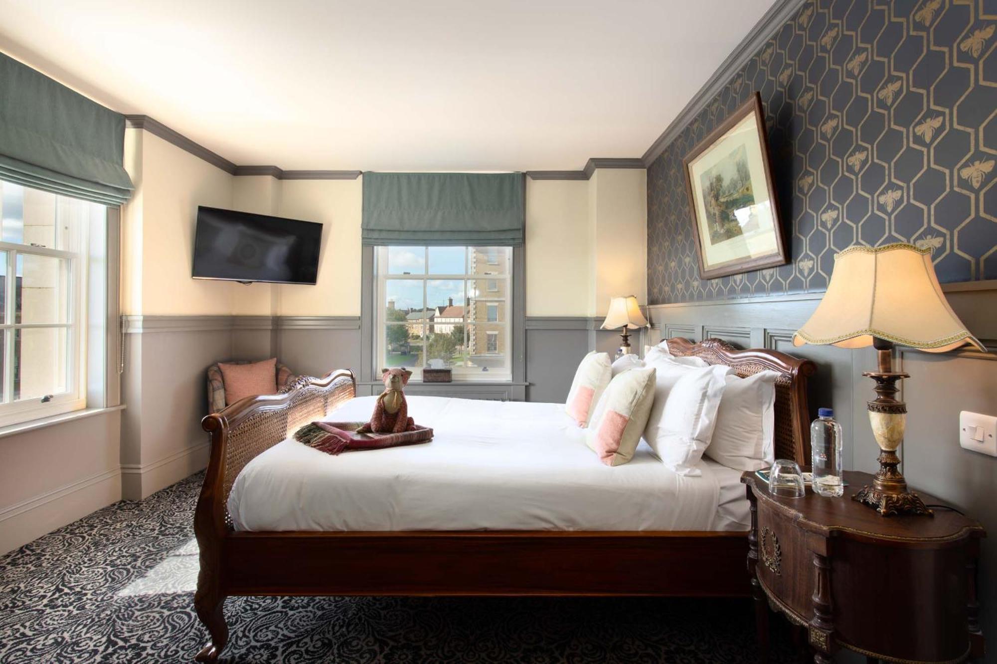Inn The Duchess Of Cornwall Dorchester